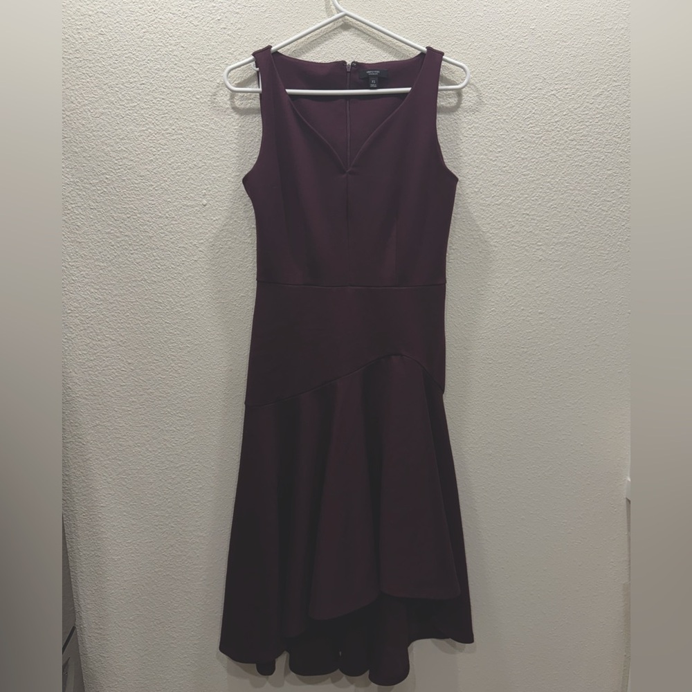 LIKE NEW VERA WANG DRESS SIZE XS